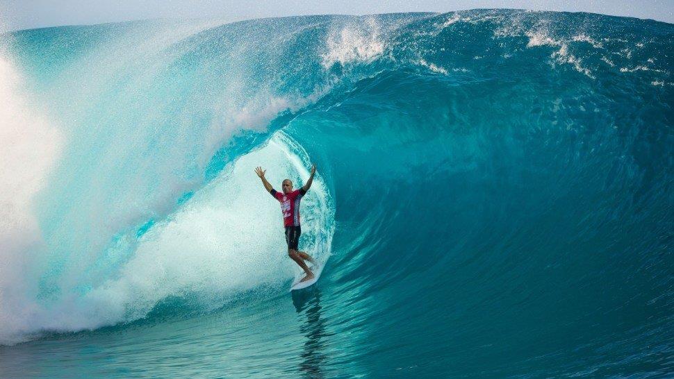 Teahupoo At its best - Adventure Traveller