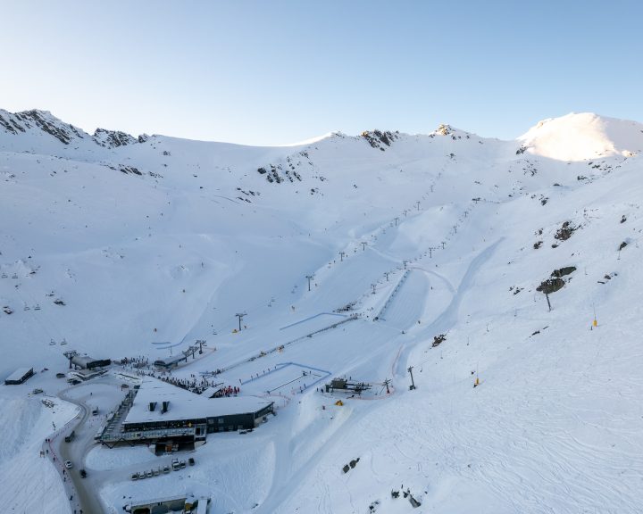 Adventure Traveller Best Snow Conditions In Decades Set Queenstown Up   22.07.22 Remarks Morning Drone Shots 0107 720x576 